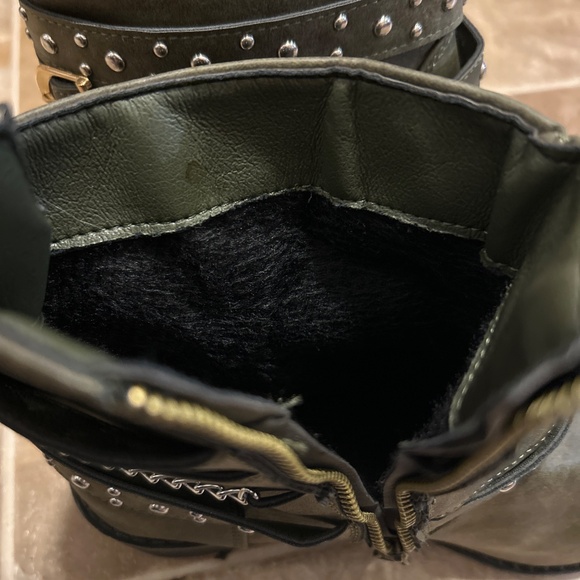 Womens size 9 Boots - Picture 7 of 7